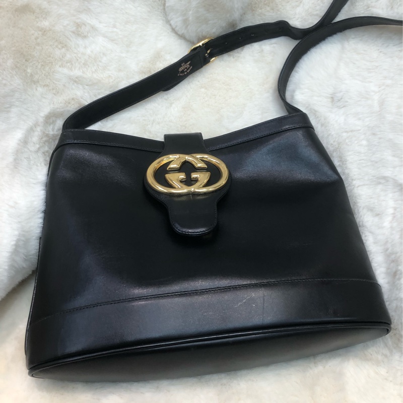Gucci 金Logo 黑色水桶袋 XA705-0
