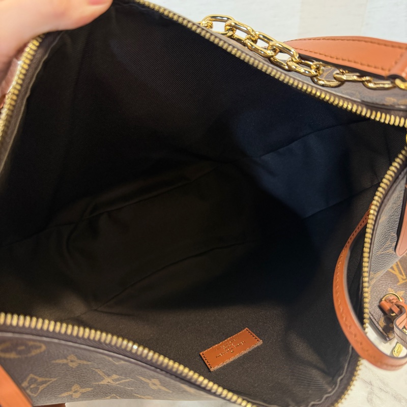 LV 雙色原花咖牛皮金釦Loop hobo半月肩斜背包M46311-12