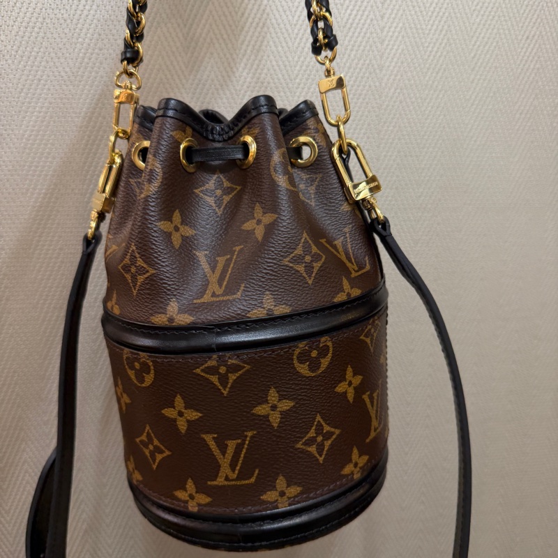 LV 原花黑牛皮Canoe 束口水桶肩斜背包M83480-4