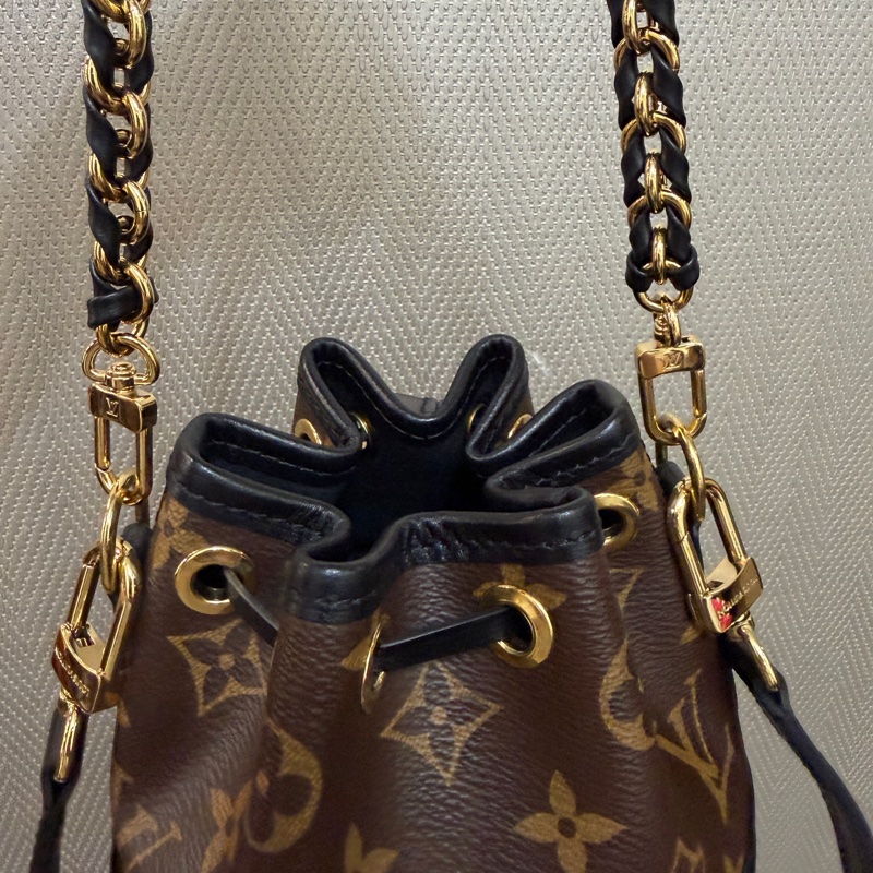 LV 原花黑牛皮Canoe 束口水桶肩斜背包M83480-5