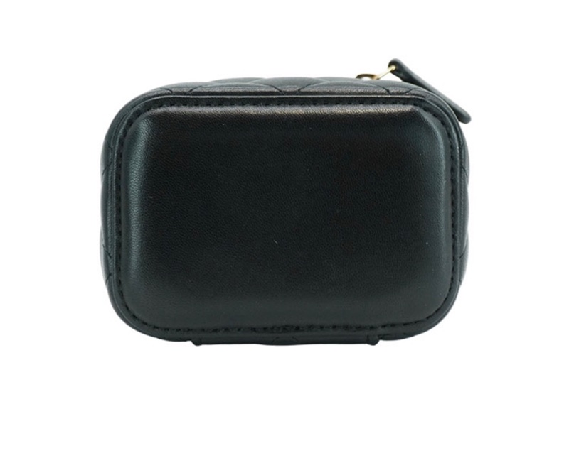 Chanel 香奈兒 經典金雙C羊皮金鍊迷你二用化妝包(AP2198-黑)-1