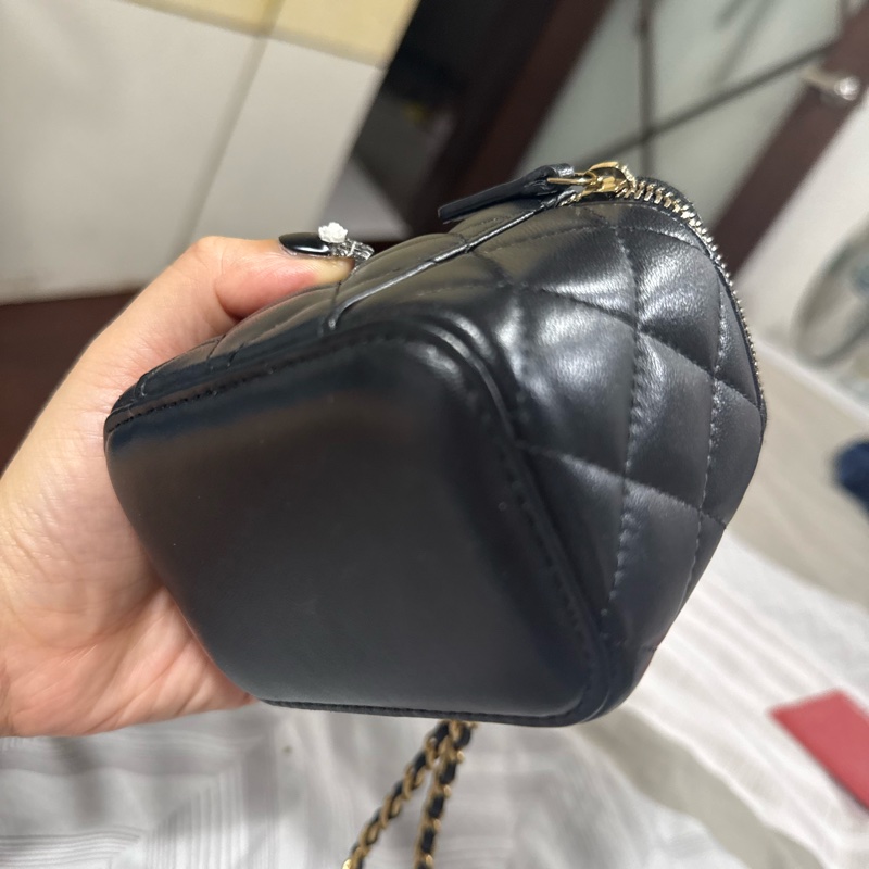 Chanel 香奈兒 經典金雙C羊皮金鍊迷你二用化妝包(AP2198-黑)-10