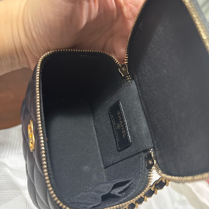 Chanel 香奈兒 經典金雙C羊皮金鍊迷你二用化妝包(AP2198-黑)-11