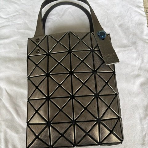 ISSEY MIYAKE BAO BAO 5X4 立體金屬色迷你方盒手提包 - 槍銅色-6