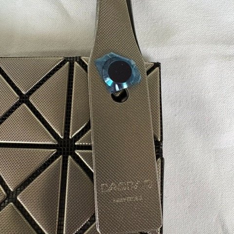 ISSEY MIYAKE BAO BAO 5X4 立體金屬色迷你方盒手提包 - 槍銅色-15