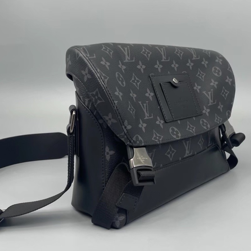 #LV 路易威登 #黑老花邮差斜挎包-16