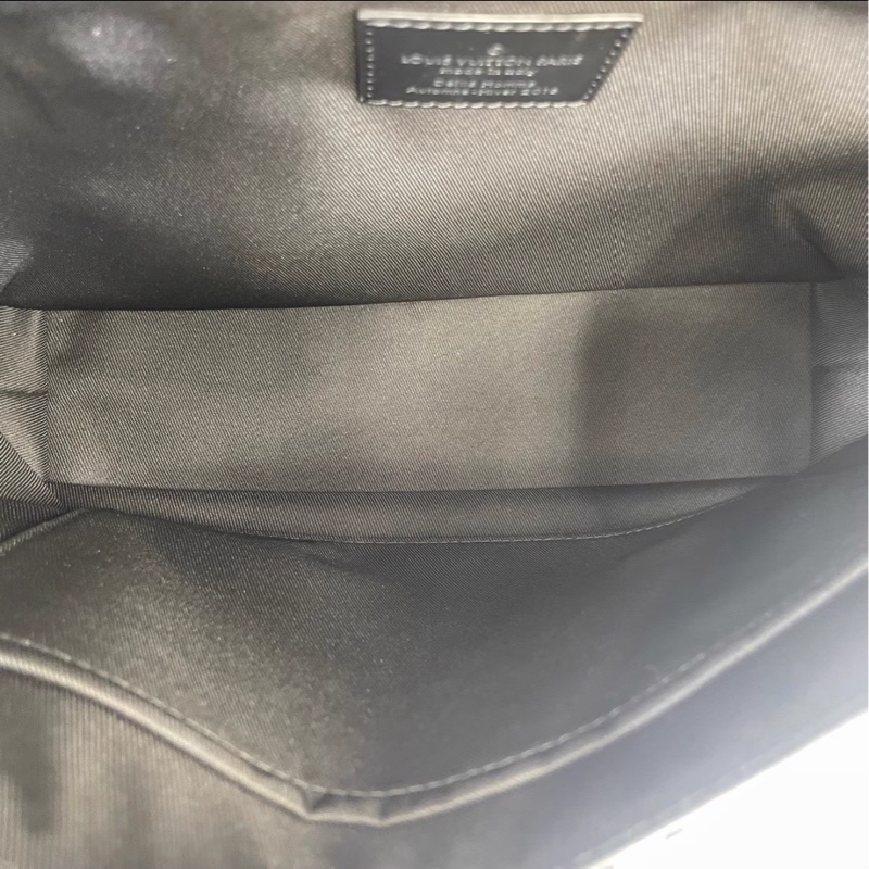 #LV 路易威登 #黑老花邮差斜挎包-19