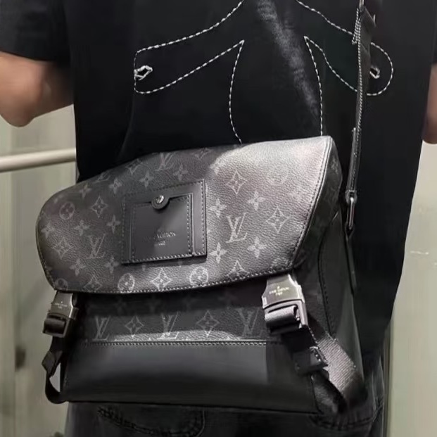 #LV 路易威登 #黑老花邮差斜挎包-21