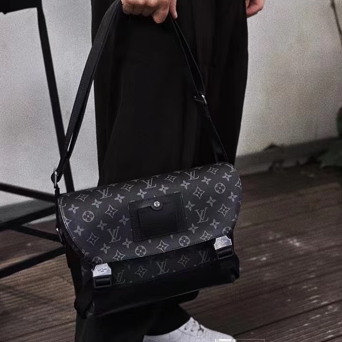 #LV 路易威登 #黑老花邮差斜挎包-24
