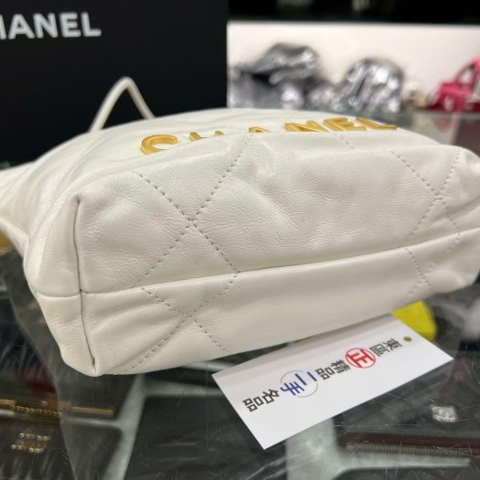 東區正精品㊣CHANEL AS3980 22 mini hobo Handbag 香奈兒迷你白色金字金鍊斜背包 RZ6333-5