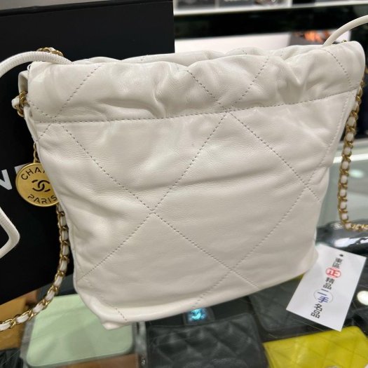 東區正精品㊣CHANEL AS3980 22 mini hobo Handbag 香奈兒迷你白色金字金鍊斜背包 RZ6333-8