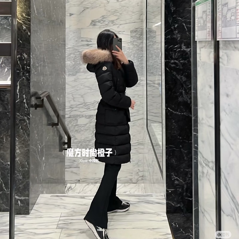 Mocler Khloe 黑色人氣款「現貨」!!0碼 絕版狐狸毛款 全新美品!送人自用都適合 附件:吊牌未拆、塵套、衣架-2