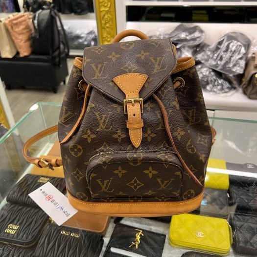 東區正精品㊣LV M51137 Vintage 原花字紋皮革前拉鍊口袋金釦翻蓋釦式抽繩束口後背包小款 RZ6337-0