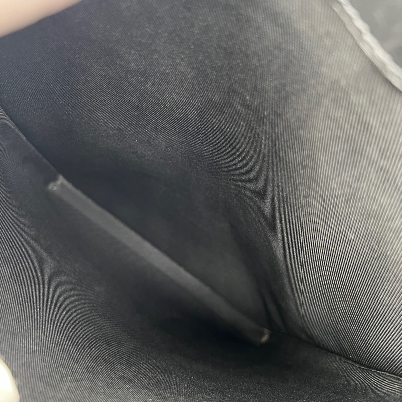 香緹國際精品 899 LV 草間彌生 公事包💼-7