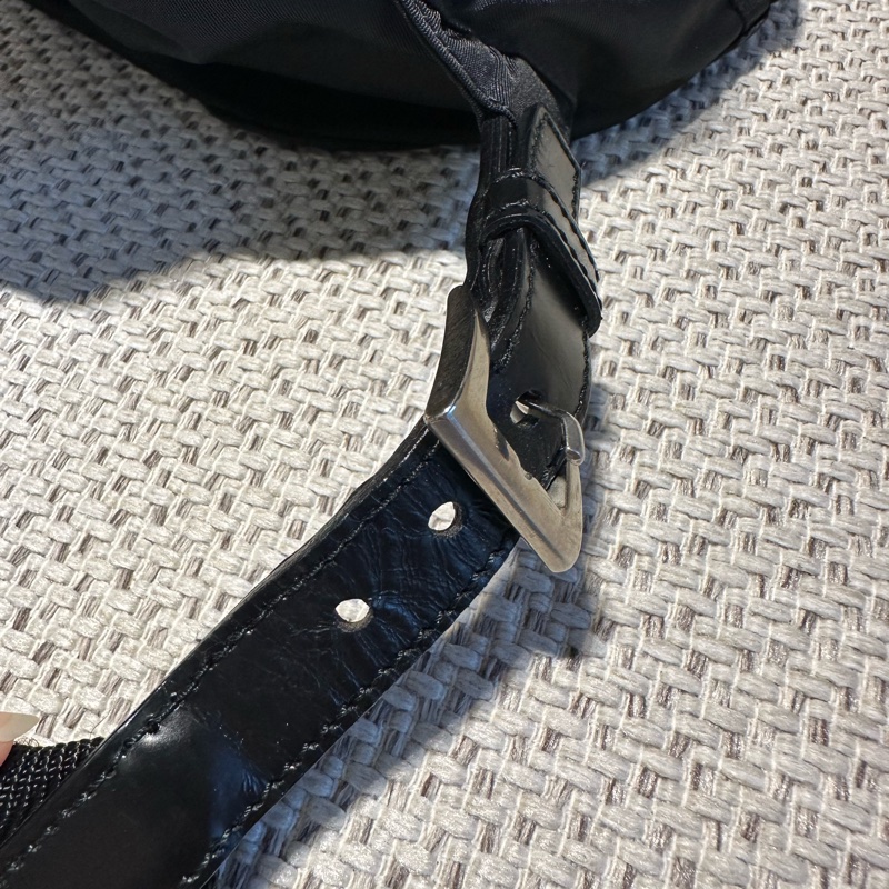 Prada 尼龍  黑色  小後背包-16