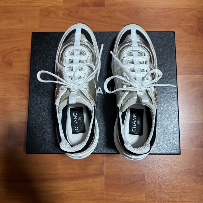 Chanel香奈兒25A小牛皮低幫徽標休閒鞋 女款 淺金色 37碼-3