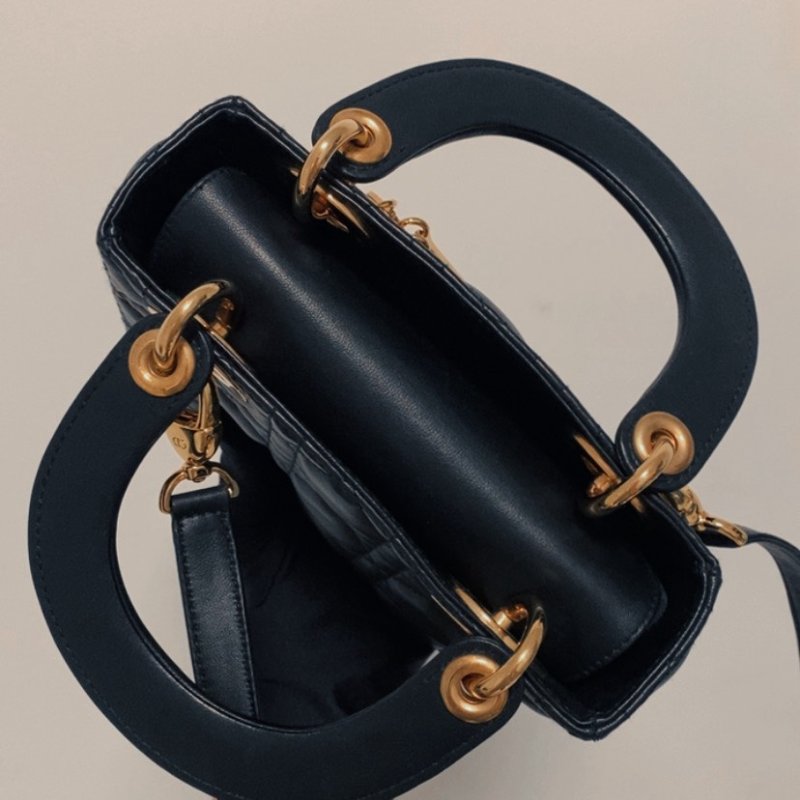 Dior 黑金lady dior三格黛妃包mini-6