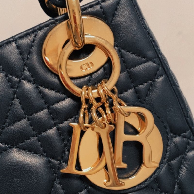 Dior 黑金lady dior三格黛妃包mini-15