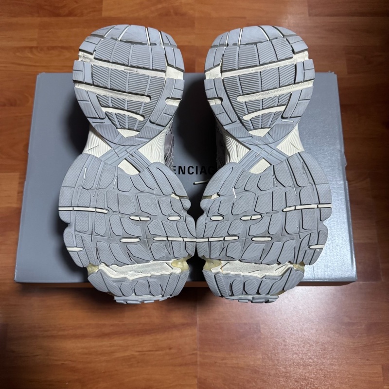 Balenciaga巴黎世家 Stapler訂書機鞋 老爹鞋米色 38碼-6