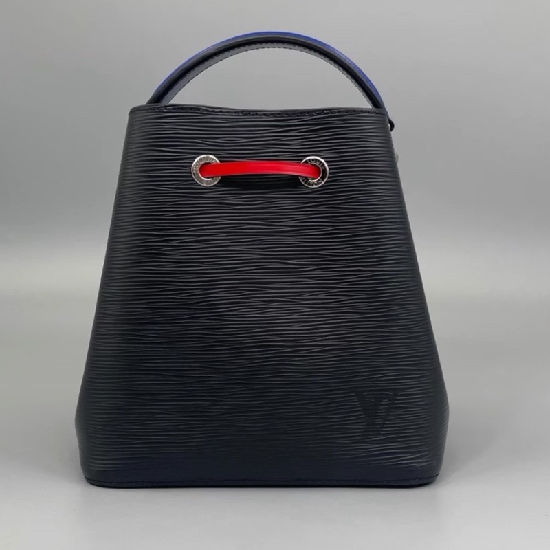 LV 路易威登 🪐拼色水波纹水桶BB手提斜挎包 尺寸20*21-10