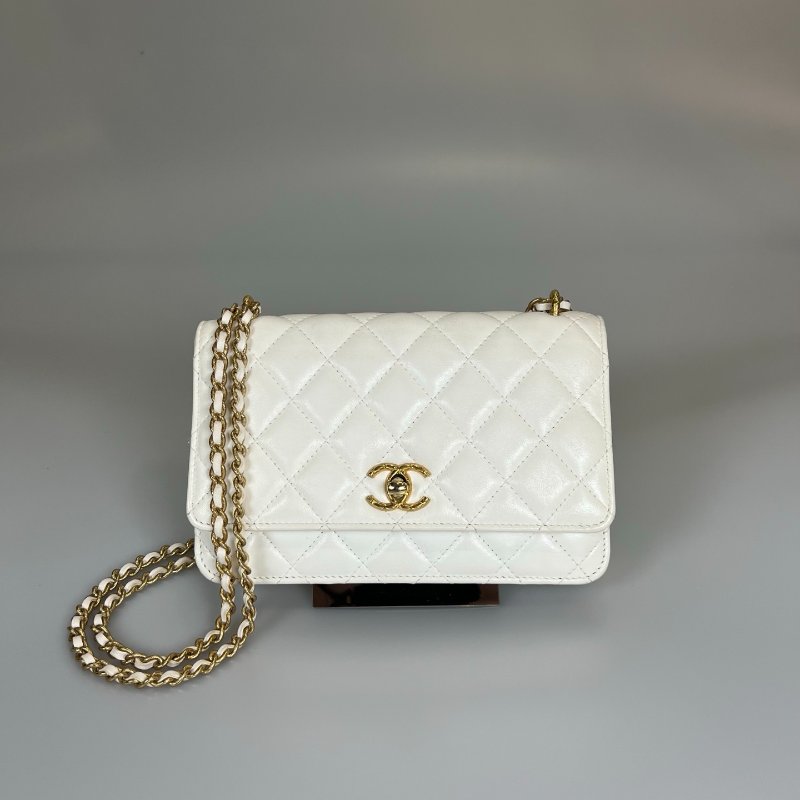 CHANEL CF雕刻季節款WOC包 白羊皮 晶片款-0