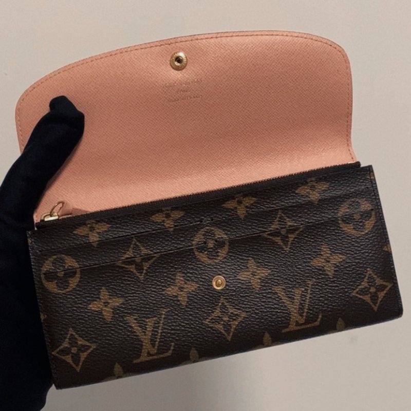 LV 原花EMILIE內拼粉長夾-5
