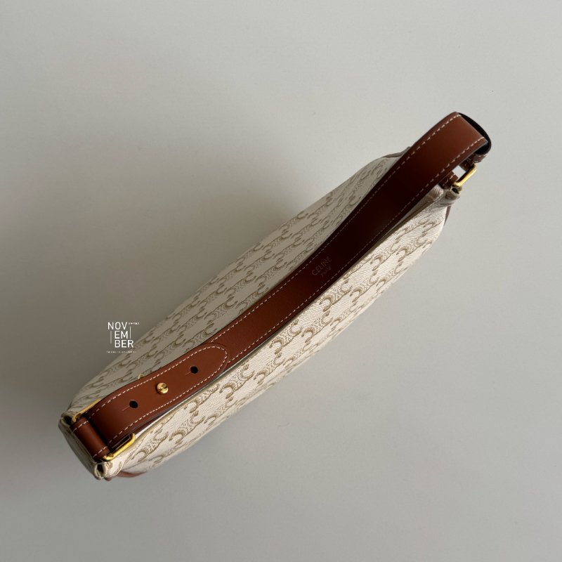 99新🆕 Celine 瑟琳 AVA 老花半月包 白色🤍-3