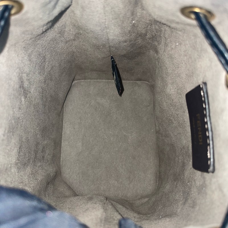 FENDI老花水桶 肩背包斜背包-6