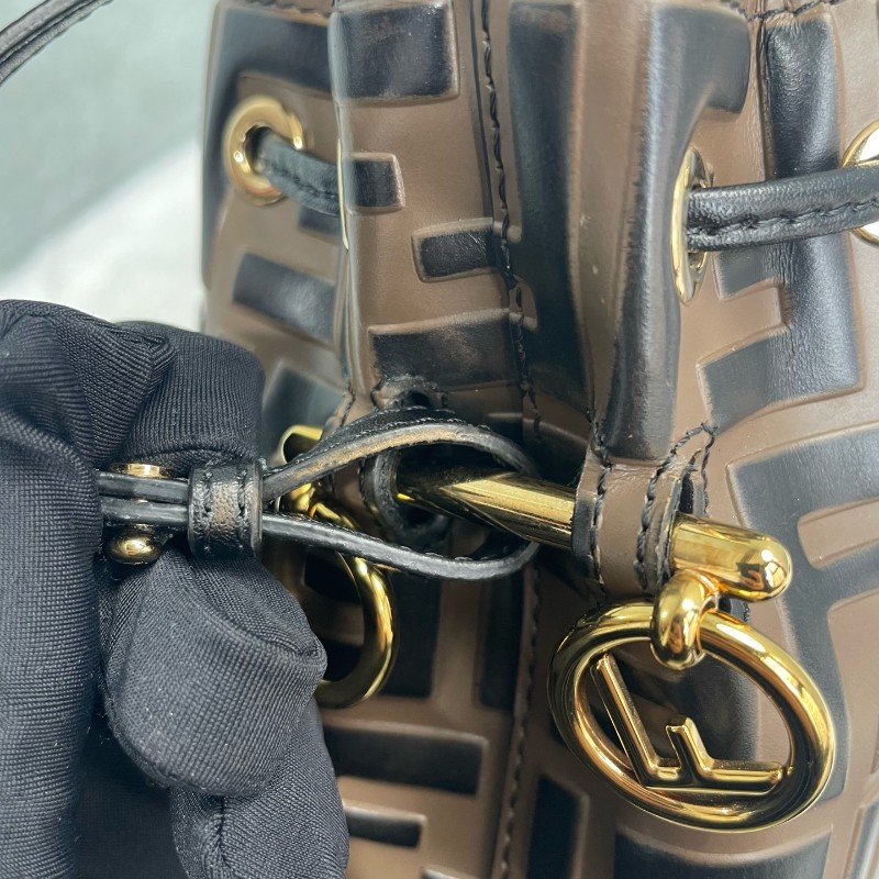 FENDI老花水桶 肩背包斜背包-23