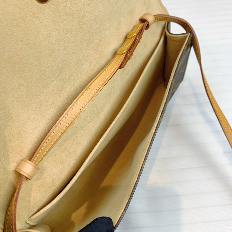 路易威登/Louis Vuitton 皮革 24.5*3*12-6