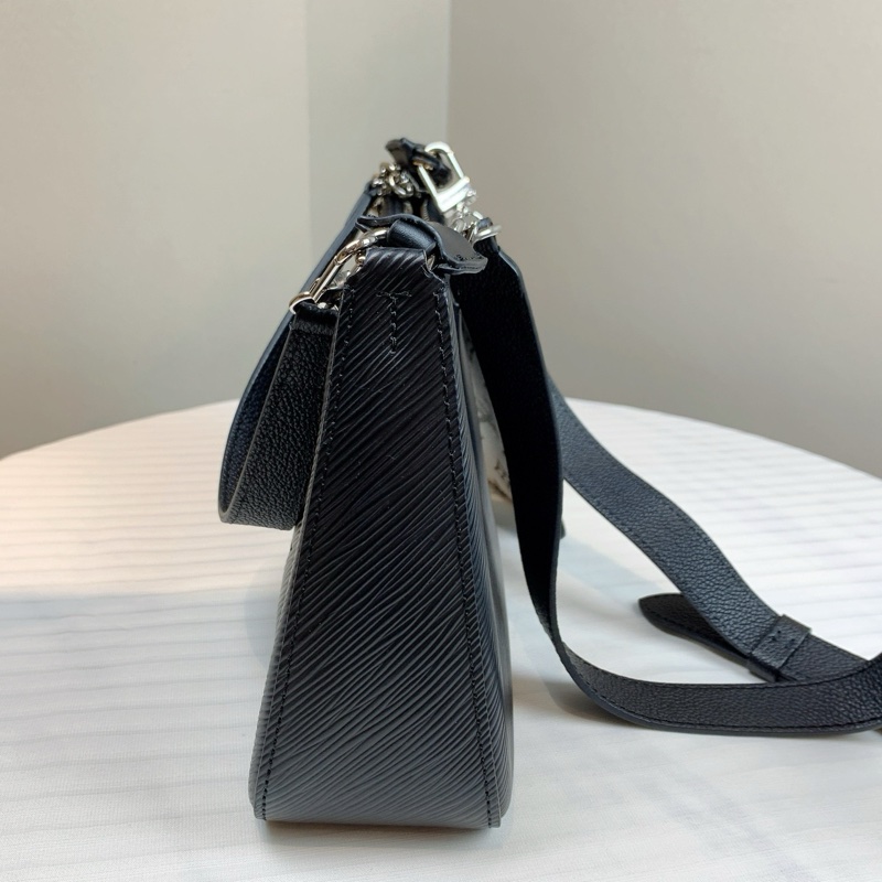 路易威登/Louis Vuitton Marellini Epi 粒面牛皮革 25*8*17-5