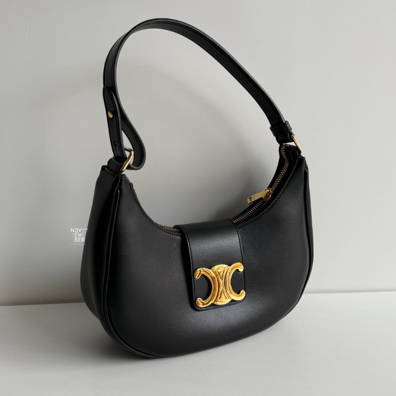 99新🆕 Celine 瑟琳 AVA Triomphe 翻蓋凱旋門腋下包 黑金-1