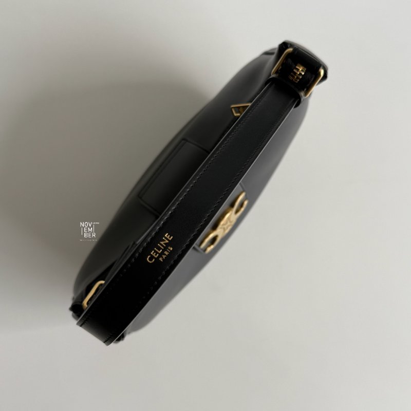 99新🆕 Celine 瑟琳 AVA Triomphe 翻蓋凱旋門腋下包 黑金-2