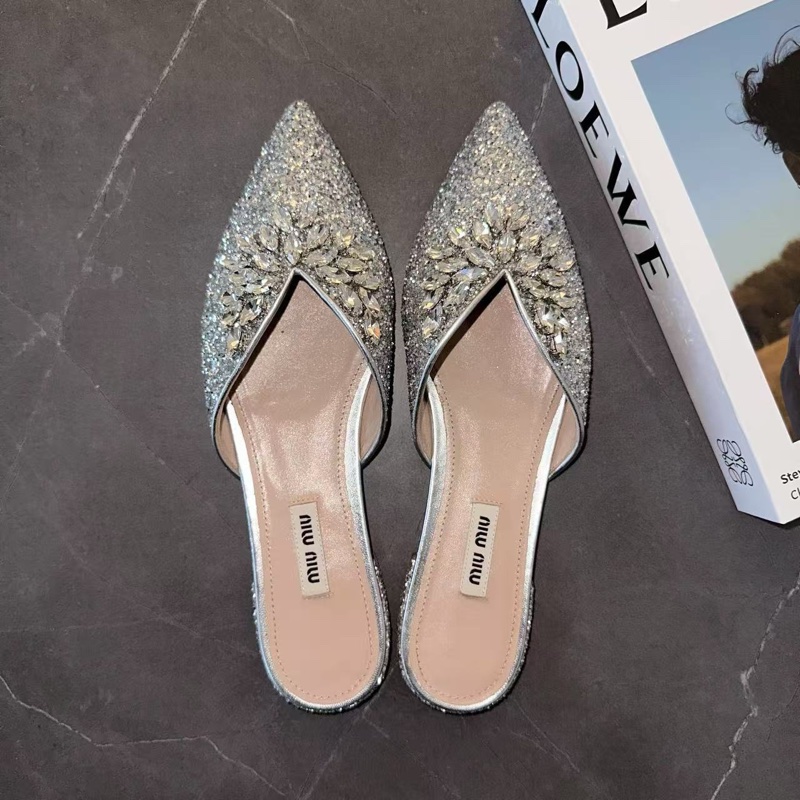 MIUMIU  拖鞋  37.5碼  僅穿過兩次，鞋子成色非常新 無附件-5