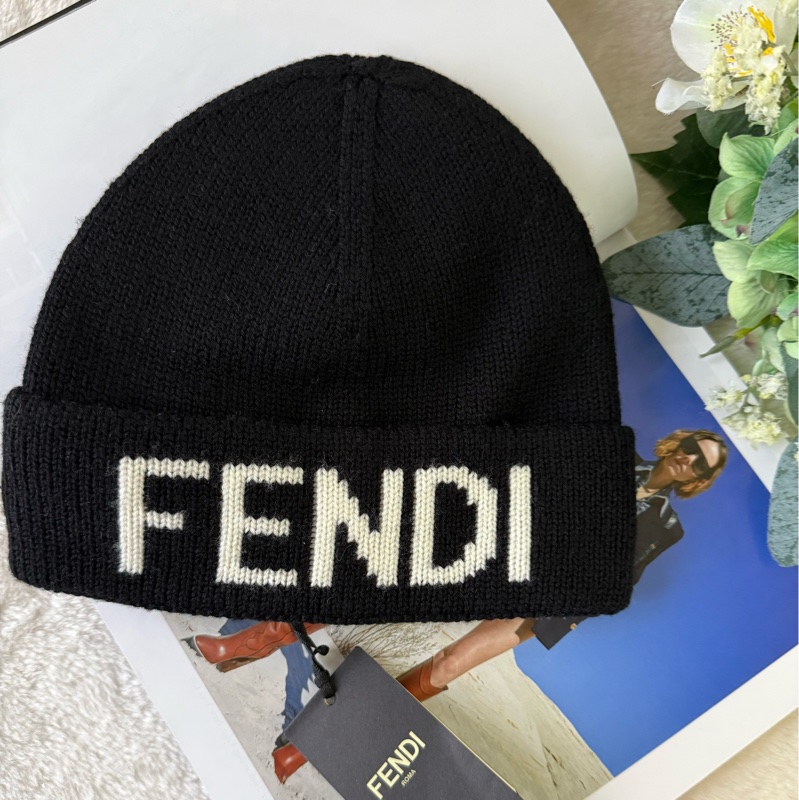 白字Logo 羊毛毛帽(黑色)-0