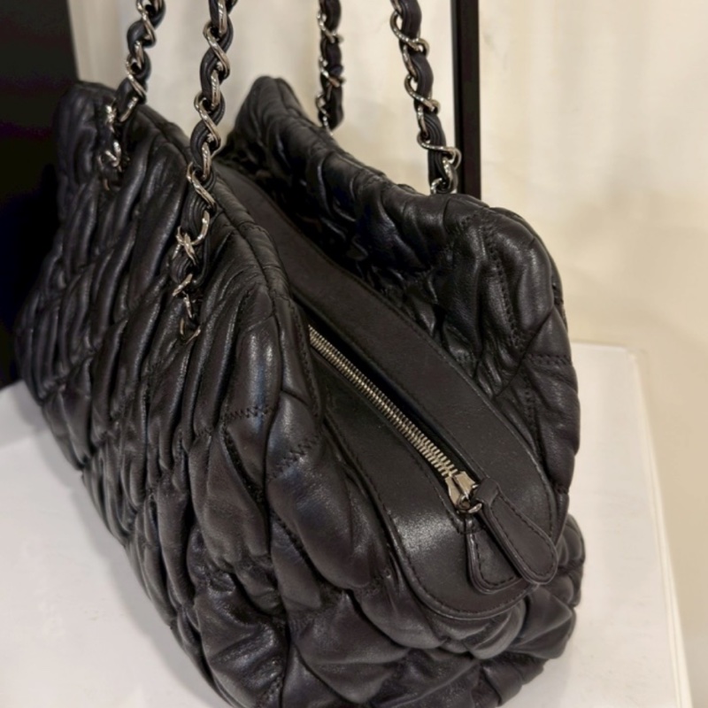 99新wsw)全網最低價 朵泡芙托特包手提單肩包 Chanel 香奈兒黑銀菱格紋雲-11