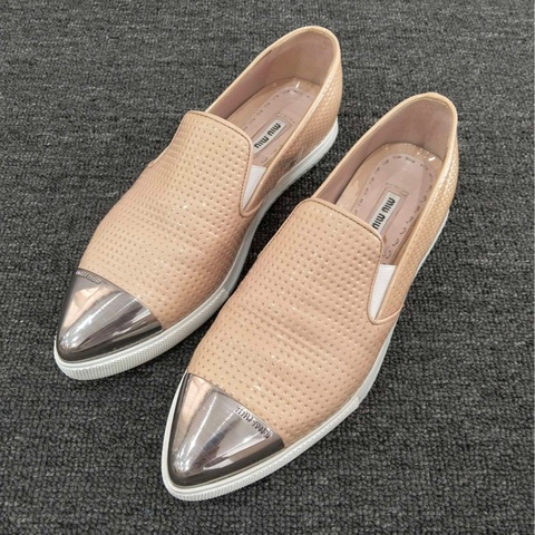 MIUMIU  一腳蹬  37.5碼  無附件