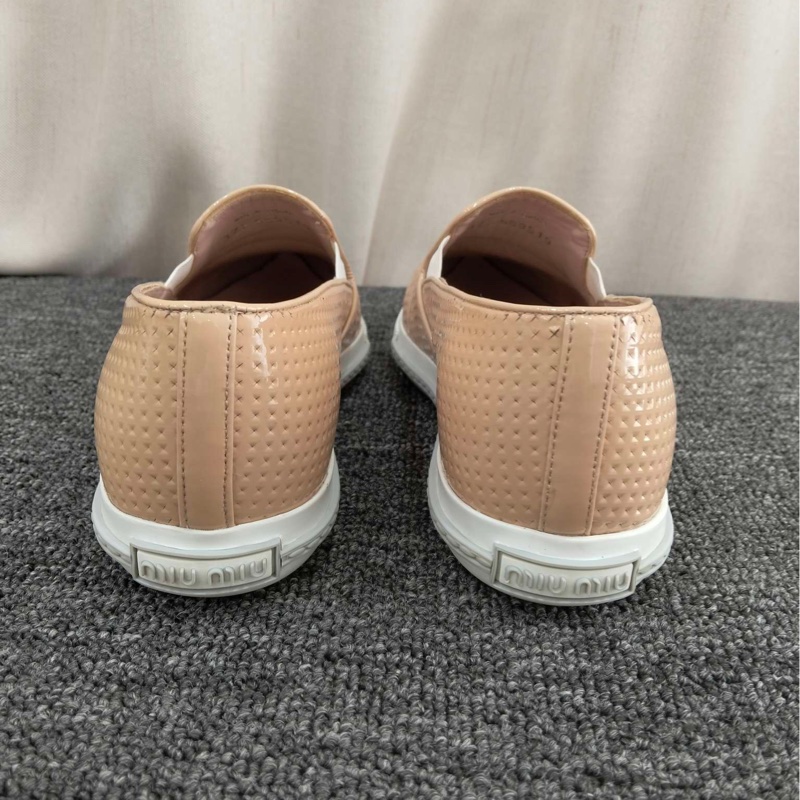 MIUMIU 一腳蹬 37.5碼 無附件-4