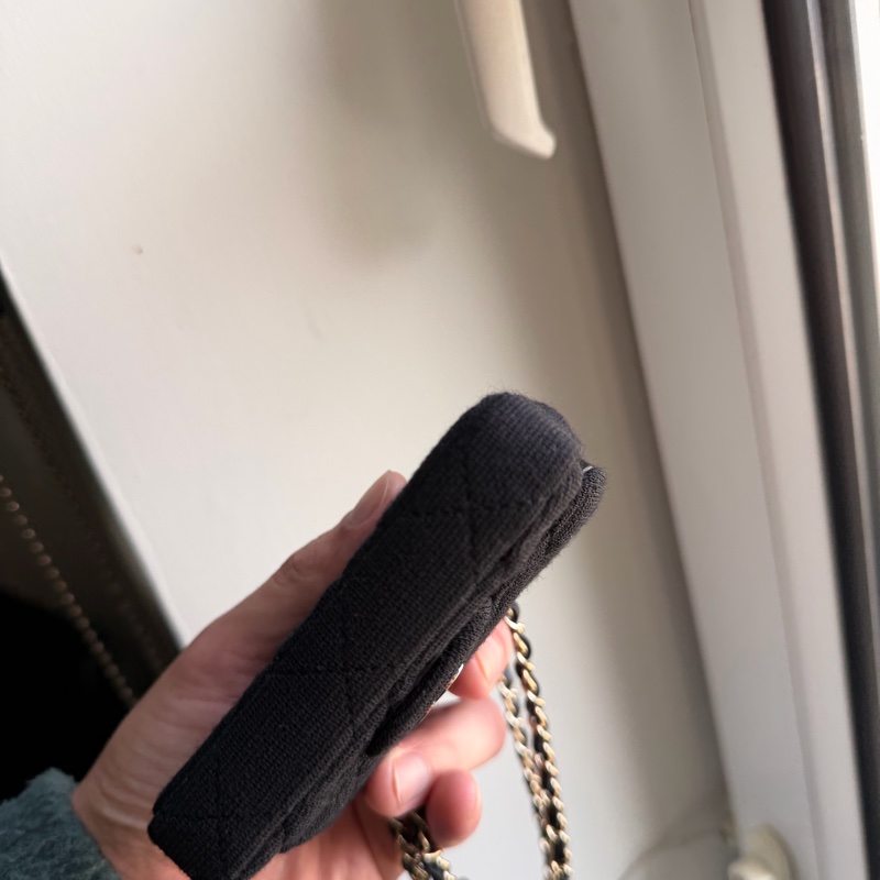 香奈兒迷你包/Authentic Chanel Black Micro Jersey Classic Flap Belt Bag from 2020-4