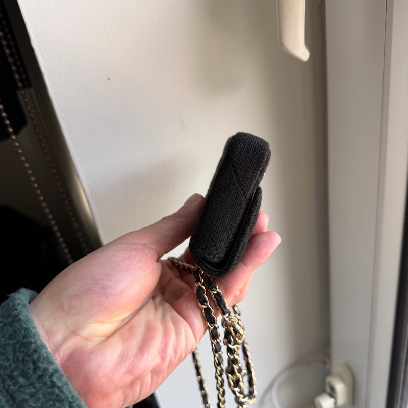 香奈兒迷你包/Authentic Chanel Black Micro Jersey Classic Flap Belt Bag from 2020-30