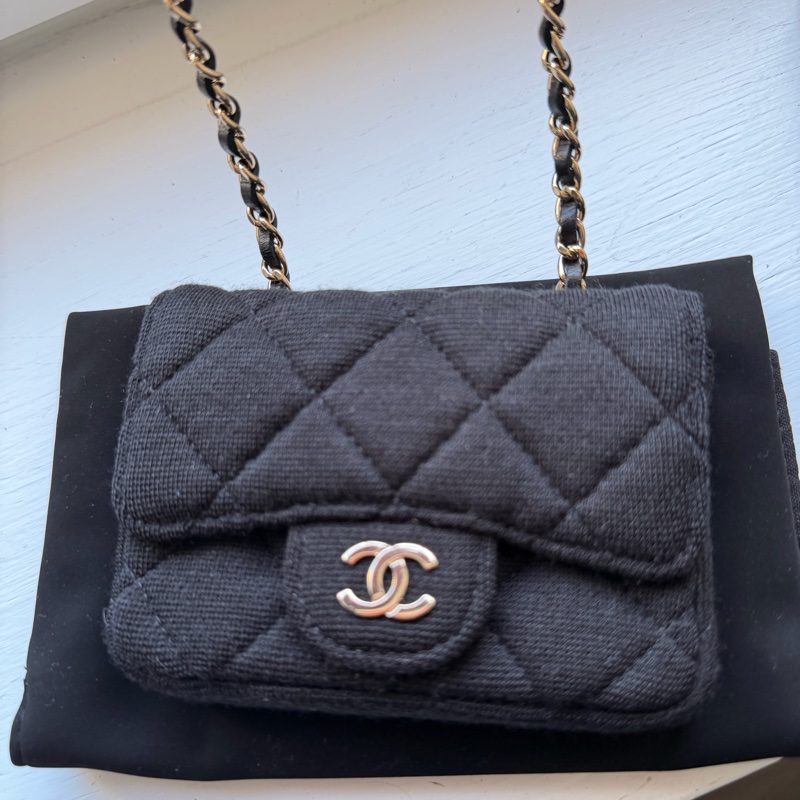 香奈兒迷你包/Authentic Chanel Black Micro Jersey Classic Flap Belt Bag from 2020-44