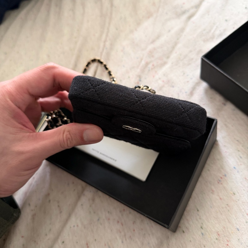 香奈兒迷你包/Authentic Chanel Black Micro Jersey Classic Flap Belt Bag from 2020-45