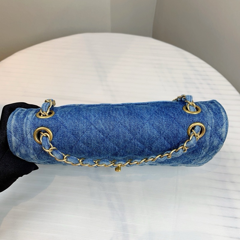 香奈兒/Chanel 經典牛仔布手袋 99新 款式清爽帥氣 26*6.5*16-1