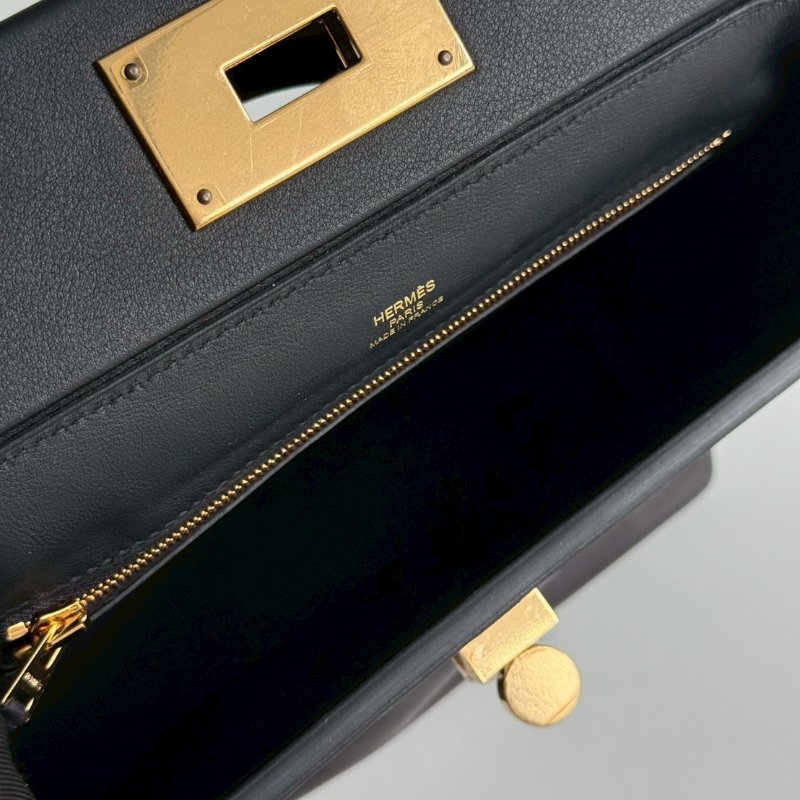 99新🆕 有購證🙌🏻 Hermès 愛馬仕 2424 mini 黑色金釦-9