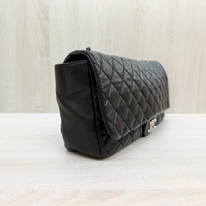 CHANEL🖤限定款黑色菱格紋雨衣兩用鏈包A48556-3