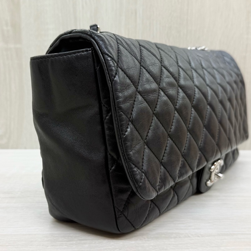 CHANEL🖤限定款黑色菱格紋雨衣兩用鏈包A48556-17