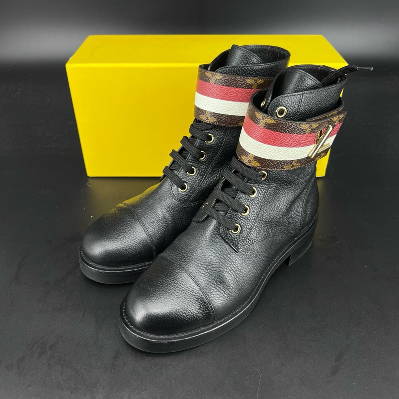 Louis Vuitton路易威登 黑色 老花綁帶短靴 36.5 碼-0