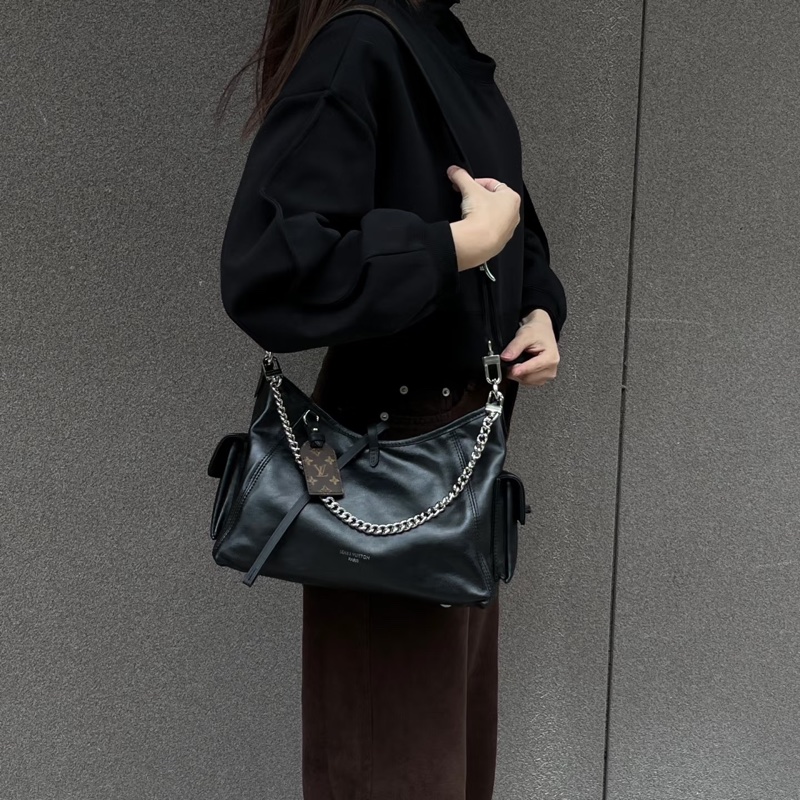 莉亞精品♡ LV M24861 Carryall Cargo Vibe 黑武士 PM 二手-1