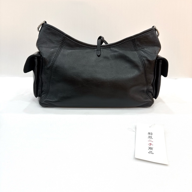 莉亞精品♡ LV M24861 Carryall Cargo Vibe 黑武士 PM 二手-4