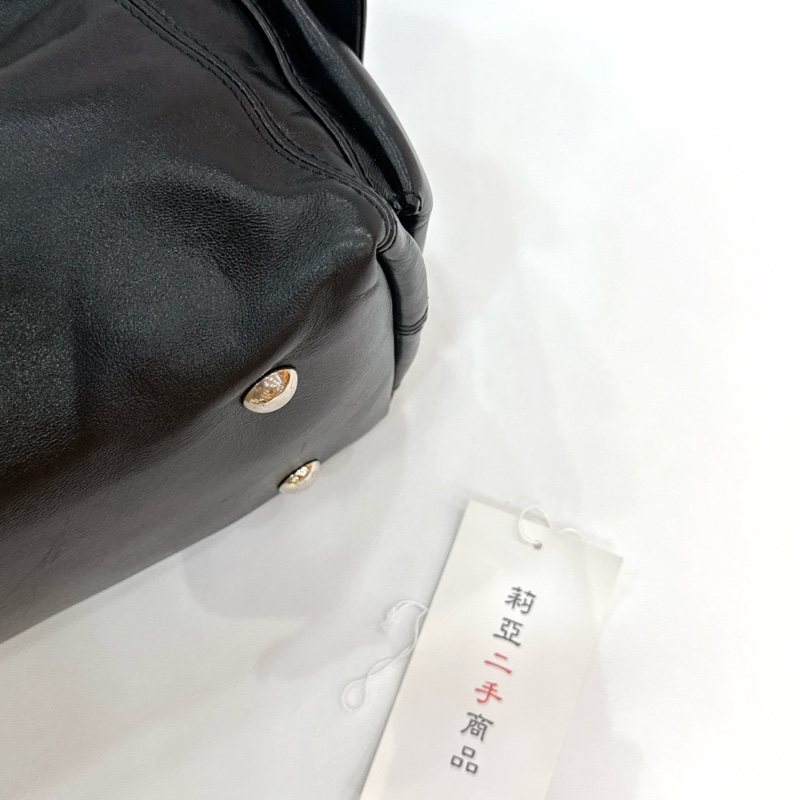 莉亞精品♡ LV M24861 Carryall Cargo Vibe 黑武士 PM 二手-10